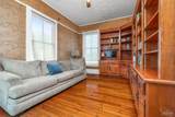 902 Blount St - Photo 36
