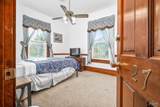 902 Blount St - Photo 46