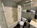 1347 Woodfield Dr - Photo 22