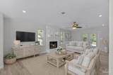 1604 Sumatra Ln - Photo 14