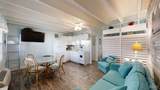 1027 Beach Blvd - Photo 7
