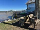 4698 Isles Dr - Photo 13