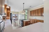 2568 Gulf Breeze Ave - Photo 17
