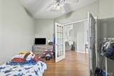 7135 Clearwood Rd - Photo 11