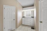 7135 Clearwood Rd - Photo 39