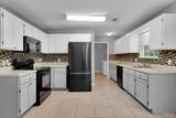 152 Carrier Dr - Photo 9