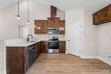 7925 Twin Lake Dr - Photo 11