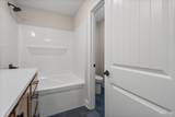 7925 Twin Lake Dr - Photo 21