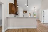 7925 Twin Lake Dr - Photo 9