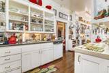 208 Strong St - Photo 18