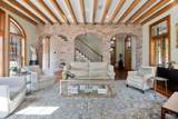 513 Romana St - Photo 1