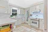 2011 Hallmark Dr - Photo 10