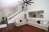 2490 Hallmark Dr - Photo 5
