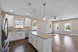 217 Devilliers St - Photo 14