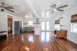 3302 Lloyd St - Photo 7
