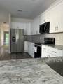 1020 Lloyd St - Photo 24