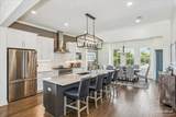 310 Romana St - Photo 2
