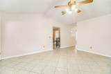 9013 Bluebay Ln - Photo 10
