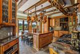 835 Tanglewood Dr - Photo 17