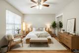 2811 Langley Ave - Photo 10