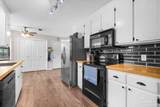 8412 Belle Meadow Blvd - Photo 18