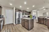 5573 Hannah St - Photo 6