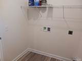 1020 Lloyd St - Photo 16