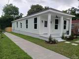 1020 Lloyd St - Photo 2