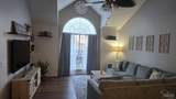 1364 Redwood Ln - Photo 2
