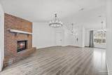 3905 Deerwood Cir - Photo 7