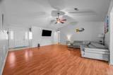 6859 Liberty St - Photo 5