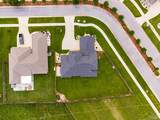 6044 Huntington Creek Blvd - Photo 2