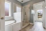 6044 Huntington Creek Blvd - Photo 29