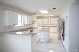 2315 Summit Blvd - Photo 16