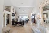4954 Hickory Shores Blvd - Photo 15