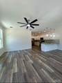 1020 Lloyd St - Photo 5