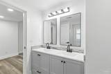 1101 Lloyd St - Photo 21