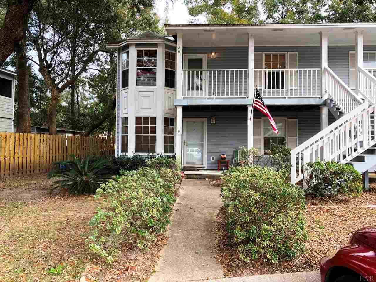2813 Langley Ave - Photo 1