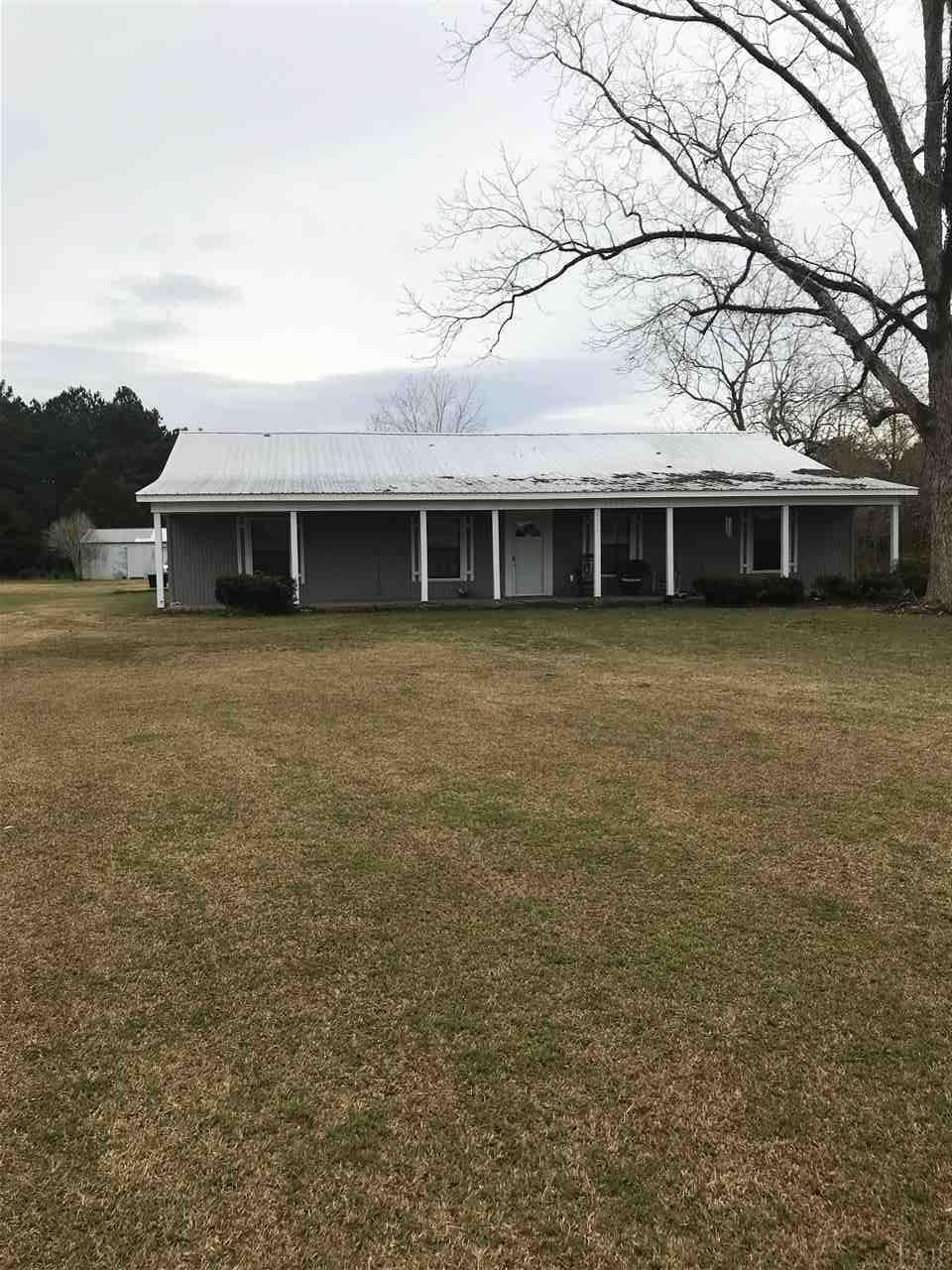 4056 Old Highway 31 - Photo 1