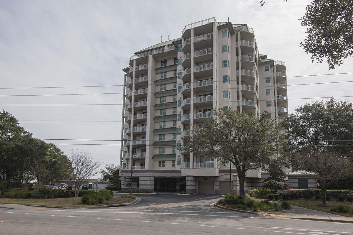 1700 Scenic Hwy - Photo 1
