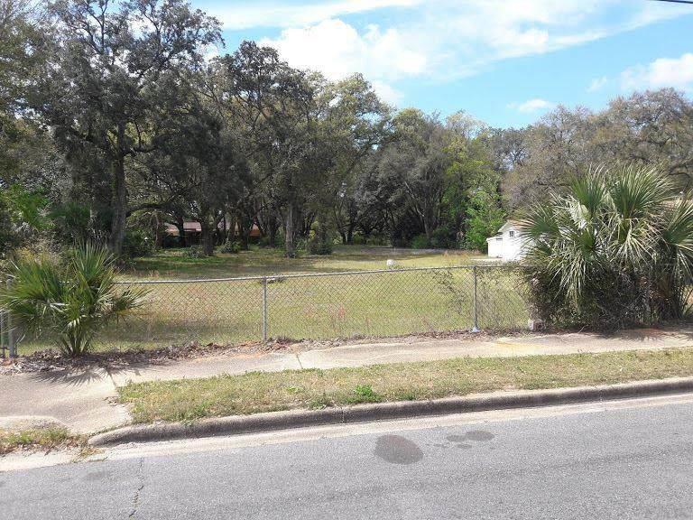 4959 Mobile Hwy - Photo 1