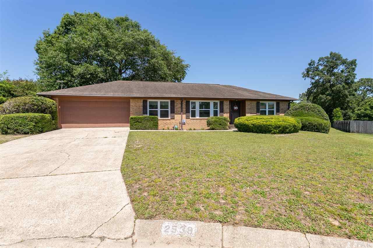 2539 Chateau Ct - Photo 1