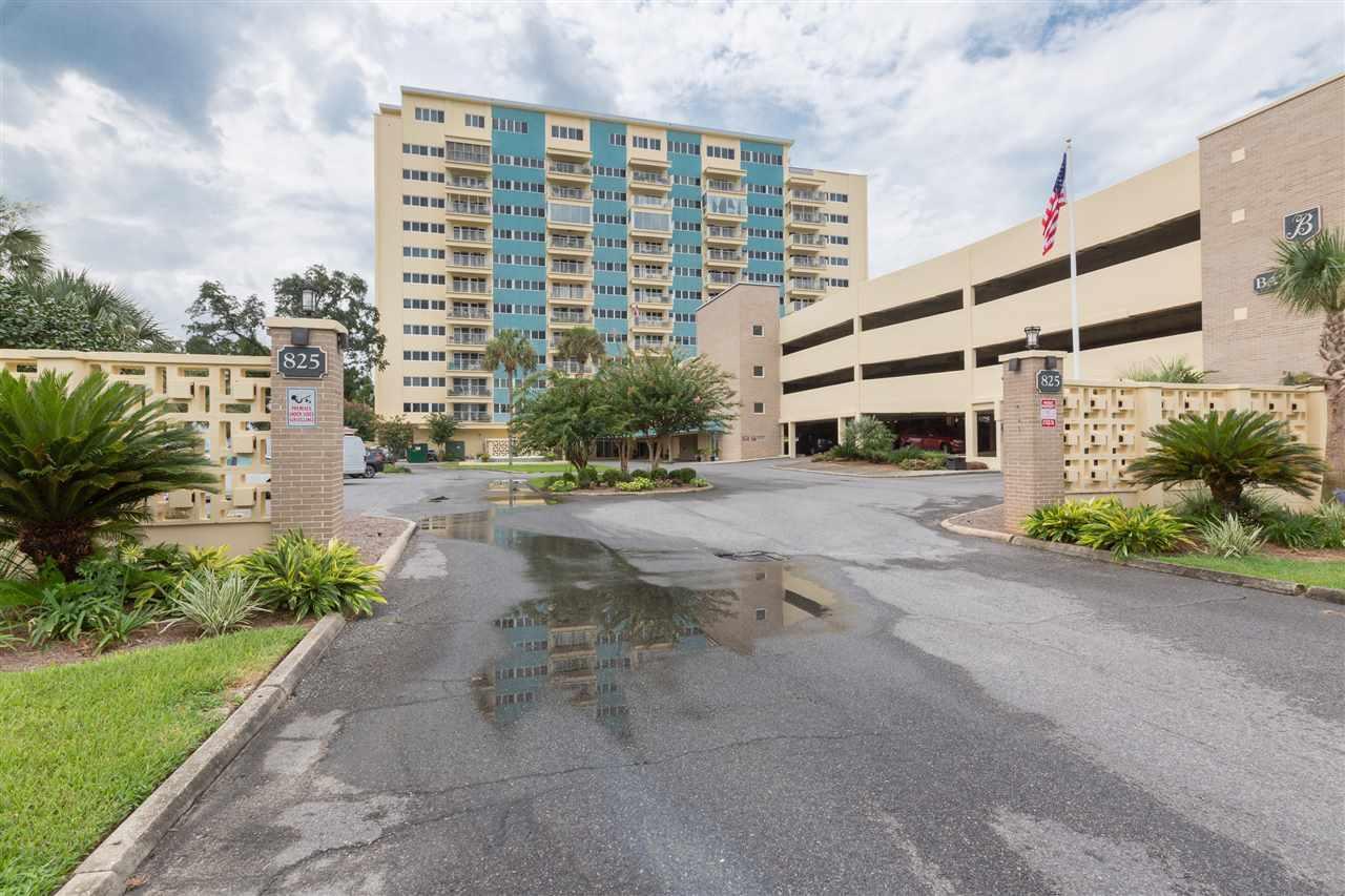 825 Bayshore Dr - Photo 1