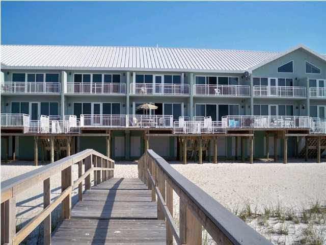 443 Ft Pickens Rd - Photo 1