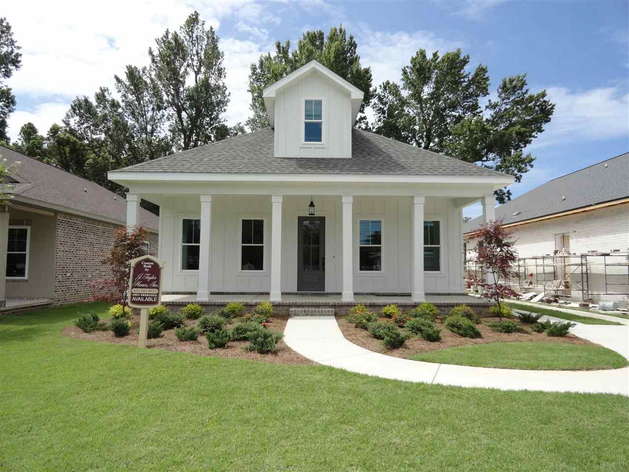 1633 Hatton St - Photo 1