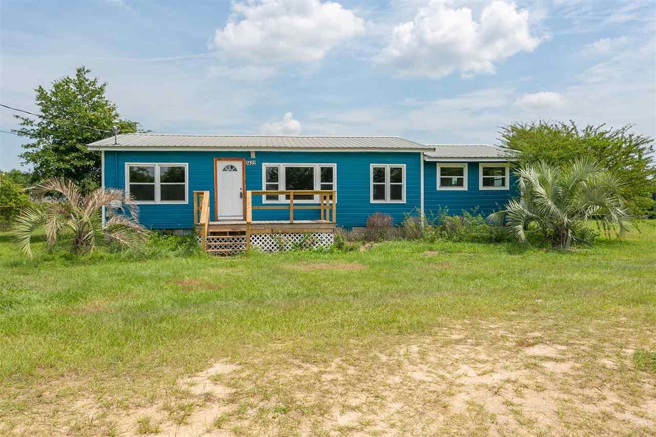 9422 Nichols Lake Rd - Photo 1