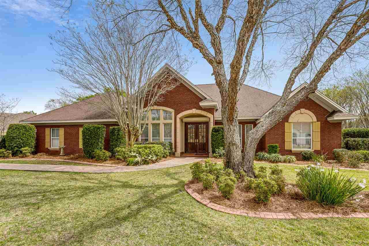 1086 Kelton Blvd - Photo 1