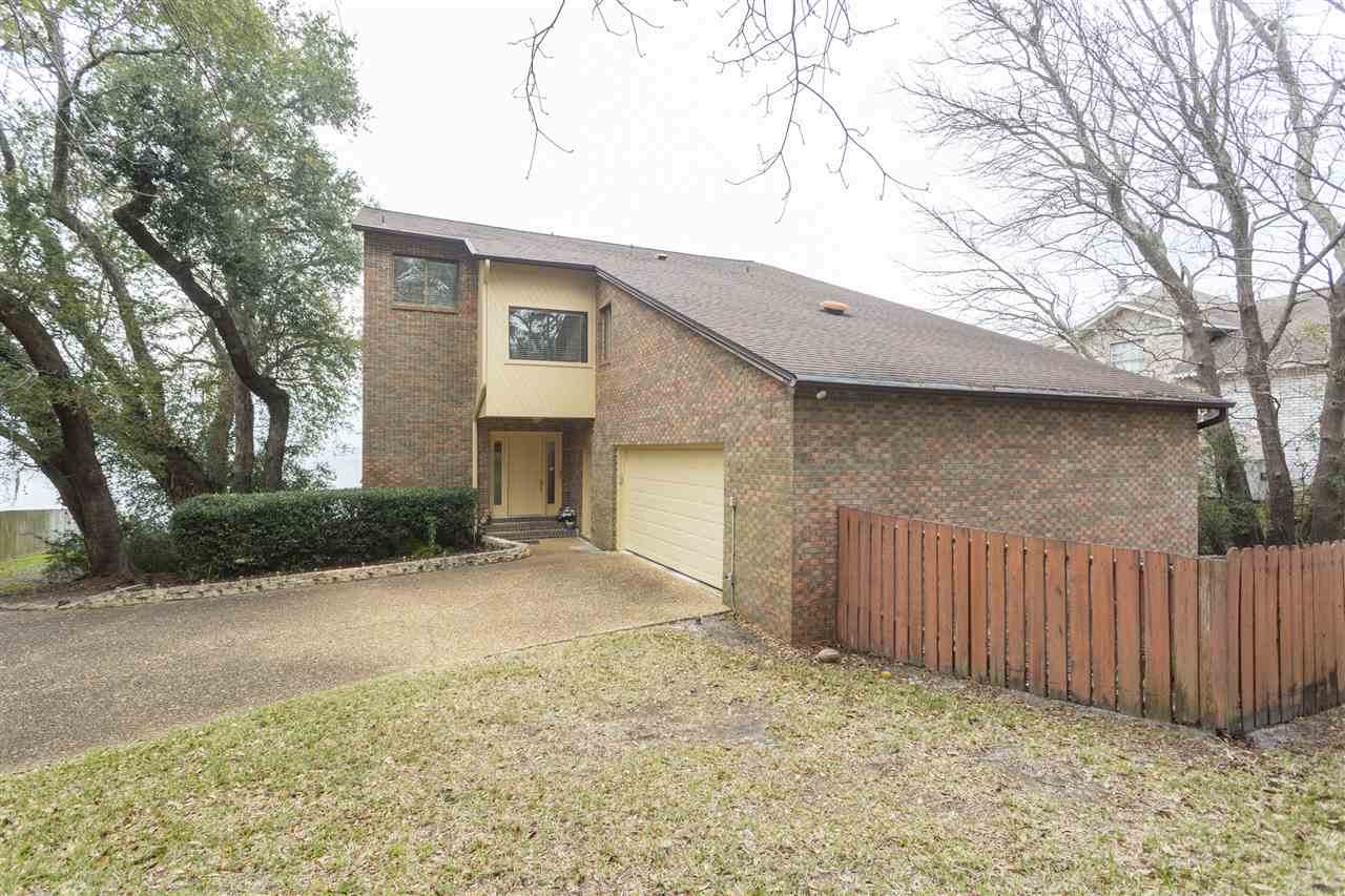 4004 Bay Pointe Dr - Photo 1