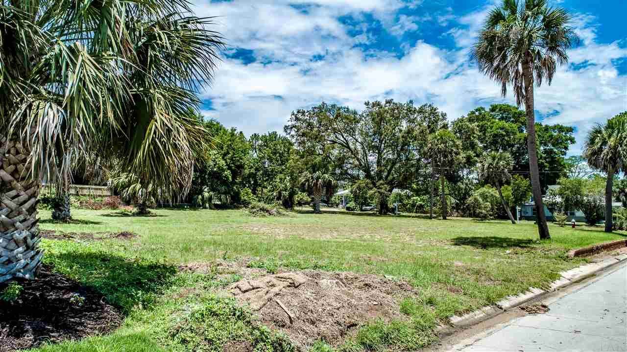 405 14th Ave - Photo 1