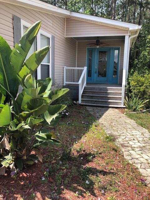 325 Riola Pl - Photo 1